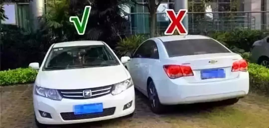 停車為什么要車頭朝外？不是開玩笑，關(guān)鍵時刻能救命！(圖1)
