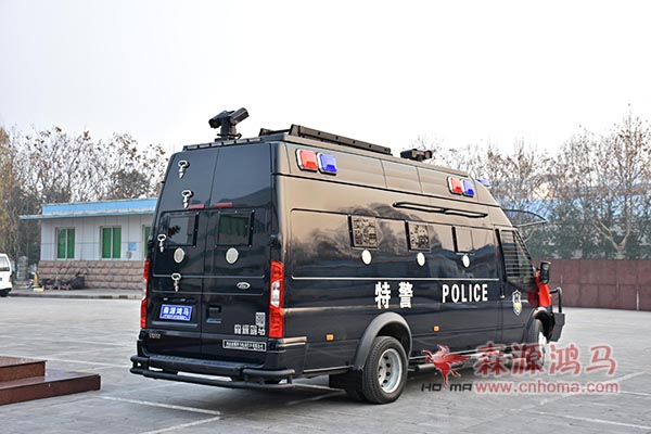 青?；】h輕型裝甲實戰(zhàn)運兵車發(fā)車     列裝基層(圖5)