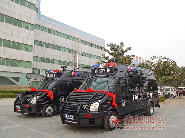 新疆公安廳再次采購輕裝甲實(shí)戰(zhàn)運(yùn)兵車(圖1)