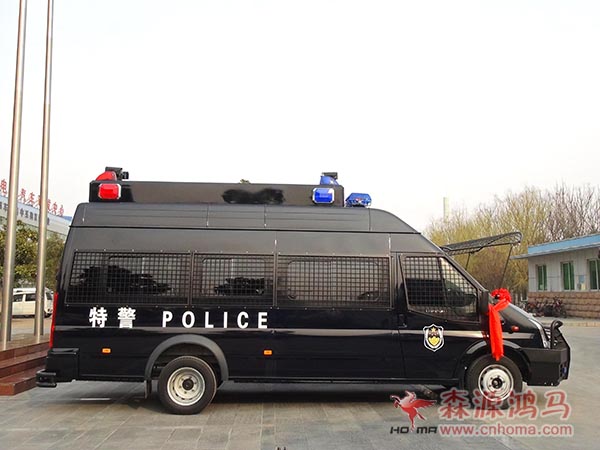 新疆和田市公安局采購中心采購防暴運兵車(圖4)