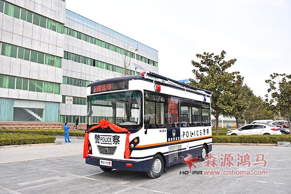 廣東東莞移動(dòng)警務(wù)室發(fā)車(chē)(圖1)
