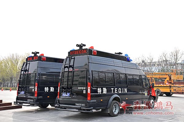 河南漯河防暴運(yùn)兵車發(fā)車(圖4)
