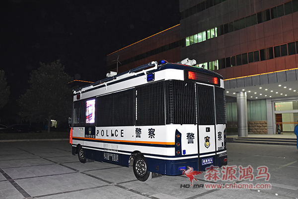 福建泉州通過公安部警用裝備采購中心采購移動警務(wù)室(圖4)