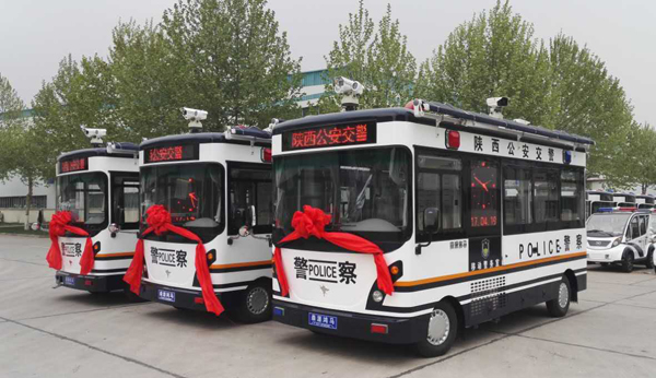 陜西公安廳交警總隊(duì)移動(dòng)警務(wù)室發(fā)車(圖1)