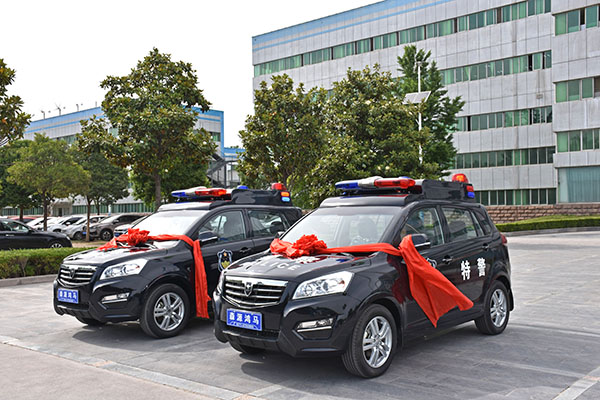 山西運(yùn)城絳縣SUV電動(dòng)巡邏車發(fā)車(圖1)