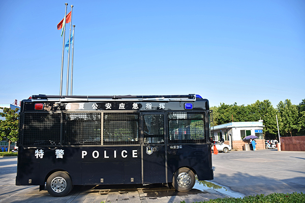 寧夏銀川市公安局通過(guò)公安部警采中心采購(gòu)移動(dòng)警務(wù)室(圖3)