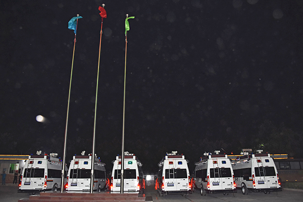 匯集先進科技 保障交通安全——廣州交管局21臺交警執(zhí)勤車首批發(fā)車(圖8)