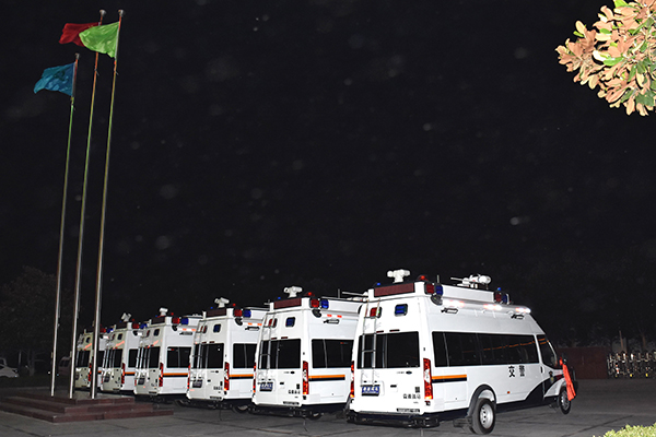 匯集先進科技 保障交通安全——廣州交管局21臺交警執(zhí)勤車首批發(fā)車(圖7)