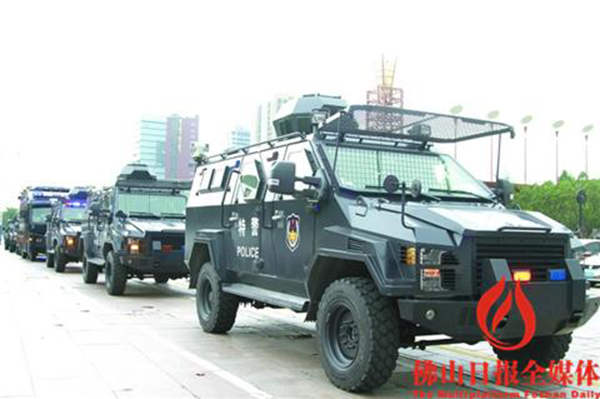 帥爆了 “變形金剛！南海投用一批特種警用裝備車輛(圖3)
