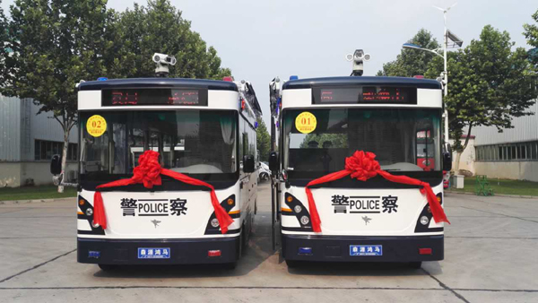 避暑勝地再添高科技裝備??河北承德移動警務(wù)室發(fā)車(圖1)
