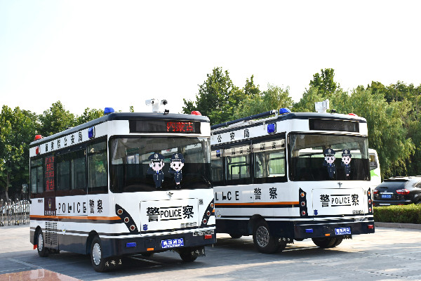 守護(hù)草原安寧 護(hù)航內(nèi)蒙古70周年大慶—內(nèi)蒙古鑲黃旗采購(gòu)警務(wù)室發(fā)車(圖5)