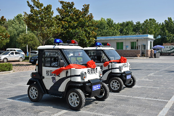 守護校園安全  湖南大學采購的小精靈電動巡邏車發(fā)車(圖2)