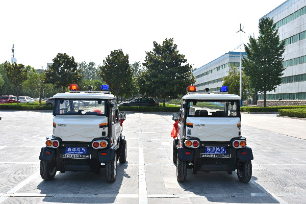 守護校園安全  湖南大學采購的小精靈電動巡邏車發(fā)車(圖5)