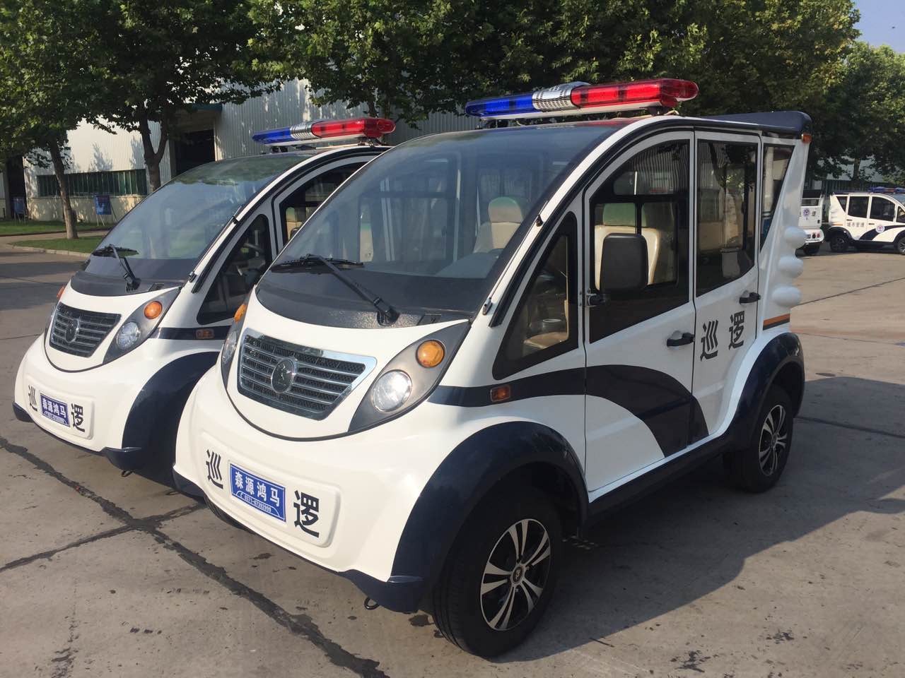 火箭軍工程大學(xué)士官學(xué)院電動(dòng)巡邏車(chē)發(fā)車(chē)(圖2)