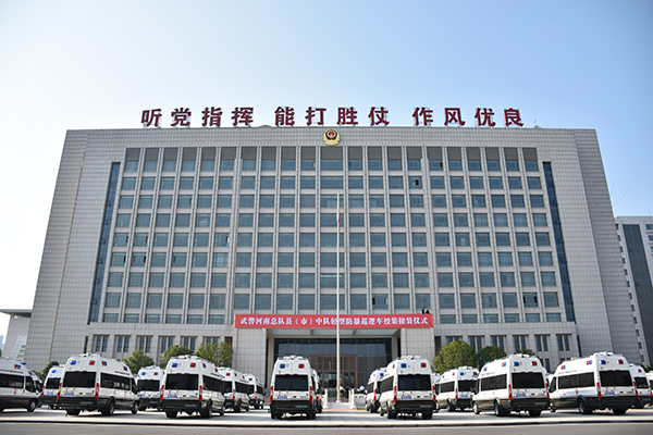 森源鴻馬防暴巡邏車列裝武警部隊(圖4) 森源鴻馬防暴巡邏車列裝武警部隊(圖4)