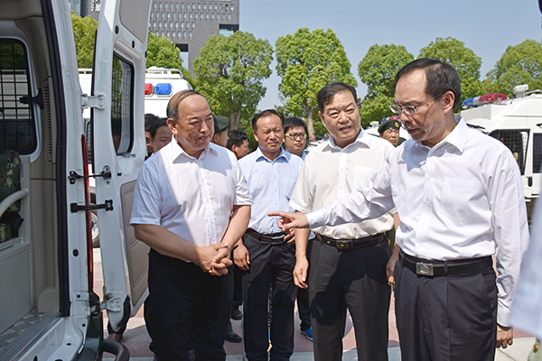 森源鴻馬防暴巡邏車列裝武警部隊(圖5) 森源鴻馬防暴巡邏車列裝武警部隊(圖5)
