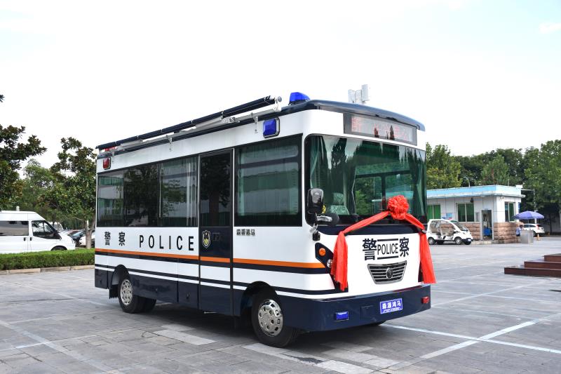 浙江長(zhǎng)興移動(dòng)警務(wù)室發(fā)車(圖2)