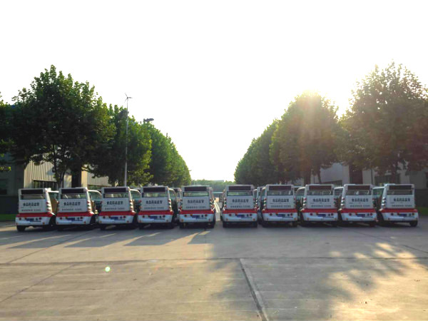 海南三亞食藥局20臺電動警車巡邏車發(fā)車(圖6)