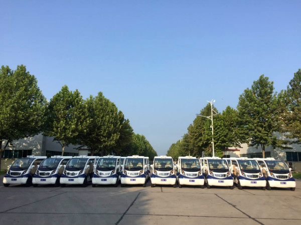 海南三亞食藥局20臺電動警車巡邏車發(fā)車(圖3)