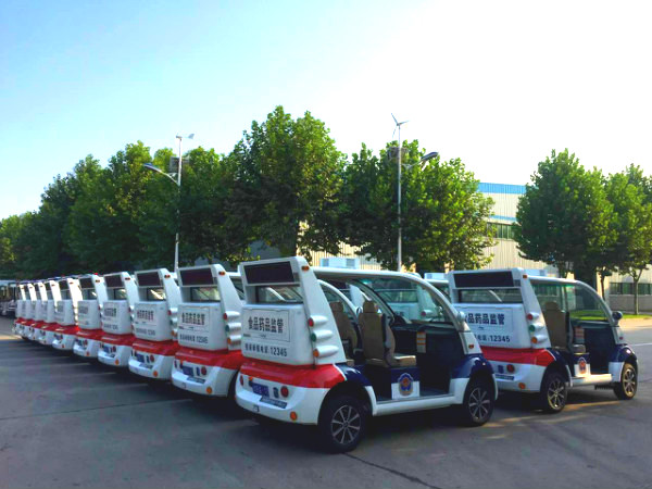 海南三亞食藥局20臺電動警車巡邏車發(fā)車(圖5)