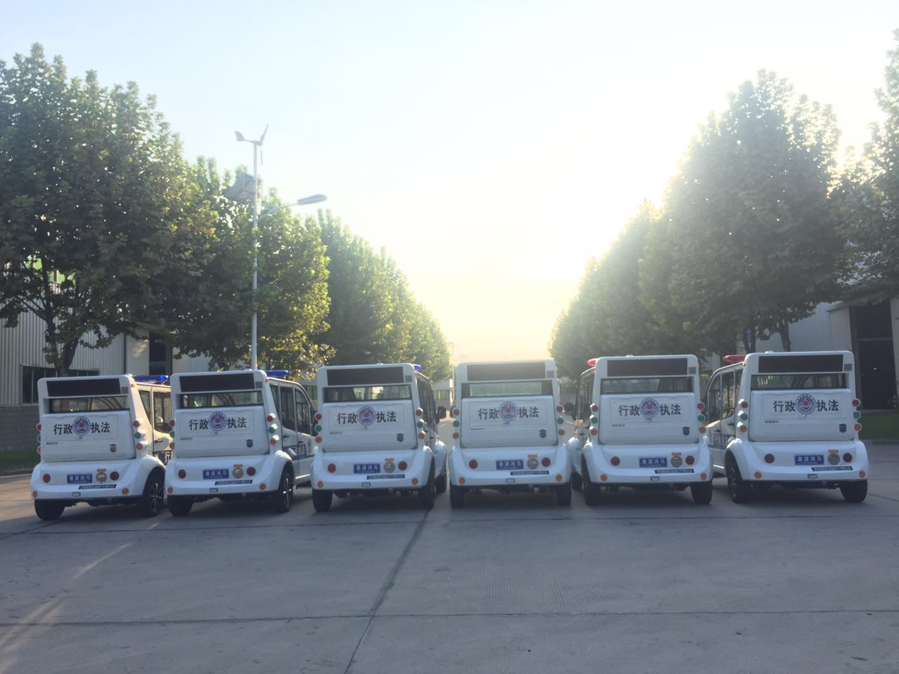 24小時(shí)平安在線  青海西寧電動(dòng)巡邏車發(fā)車(圖5)