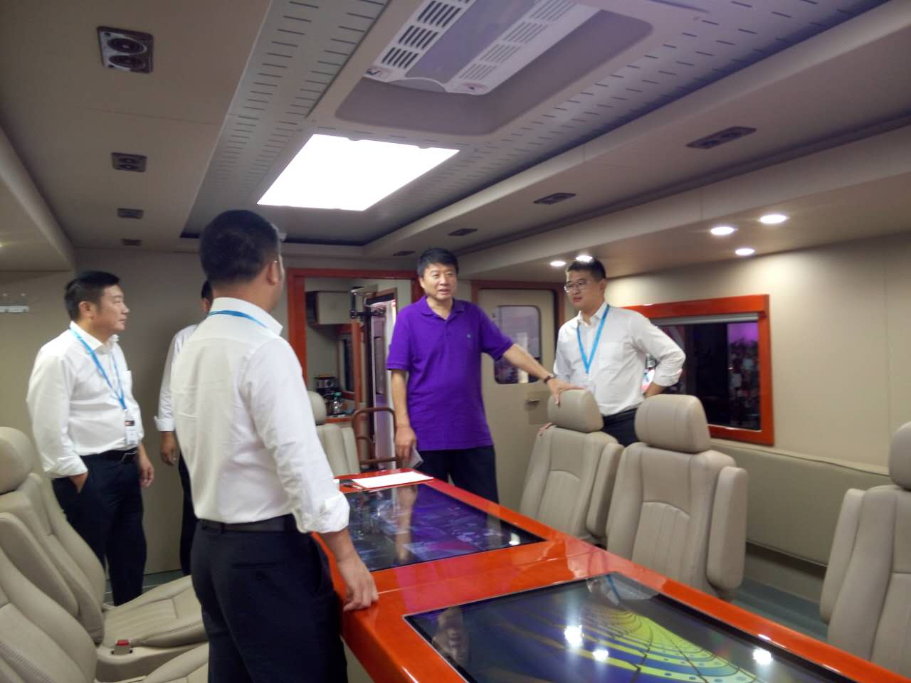 新聞連載三:展會(huì)聚焦?森源鴻馬展出消防應(yīng)急通信指揮平臺(tái) (圖7) 新聞連載三:展會(huì)聚焦?森源鴻馬展出消防應(yīng)急通信指揮平臺(tái) (圖7)