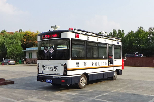 遼寧寬甸縣移動警務(wù)室發(fā)車(圖6)