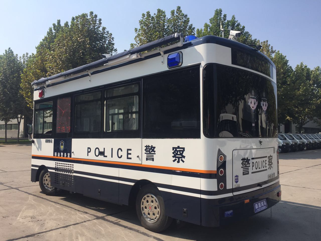 河南魯山縣公安局通過(guò)公安部警采中心采購(gòu)移動(dòng)警務(wù)室(圖4)