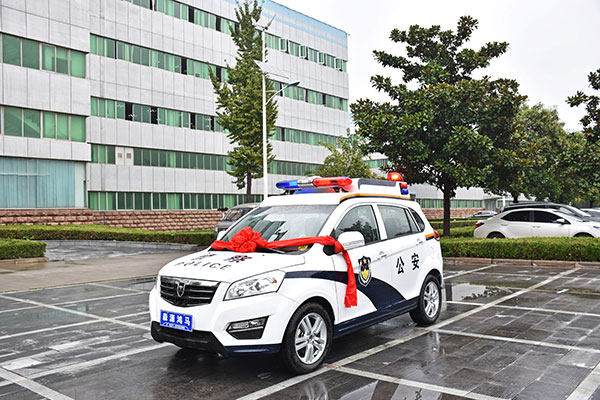 鄭州市采購(gòu)SUV電動(dòng)巡邏車(圖1)
