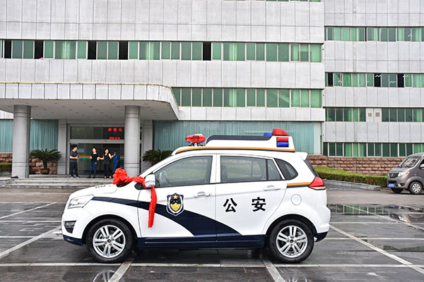 鄭州市采購(gòu)SUV電動(dòng)巡邏車(圖6)