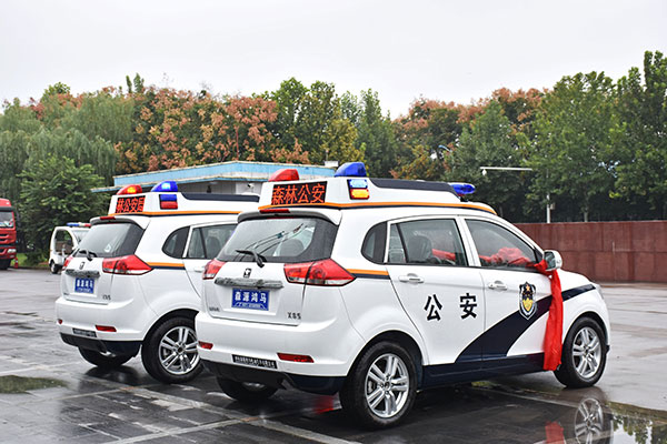 河南平頂山SUV電動巡邏車發(fā)車(圖6)