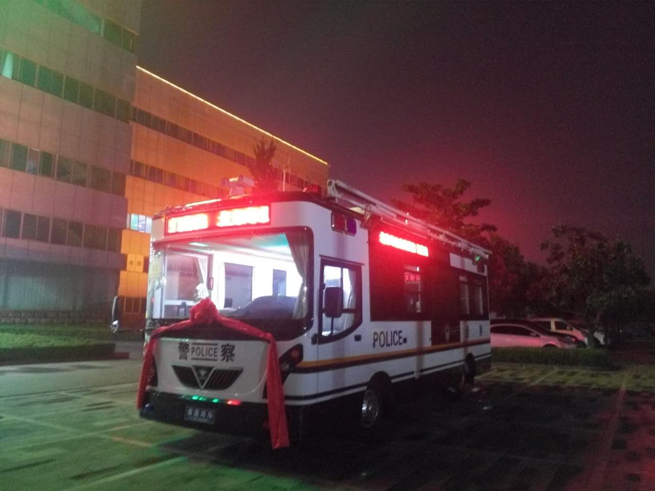 天安門的守護(hù)者  北京天安門移動警務(wù)室列裝上崗(圖3)