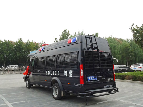 河南焦作通過公安部警采中心采購(gòu)防暴運(yùn)兵車(圖3)
