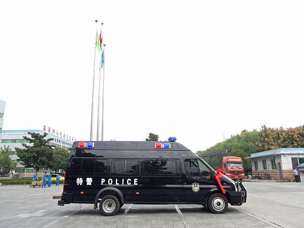 河南焦作通過公安部警采中心采購(gòu)防暴運(yùn)兵車(圖4)