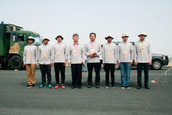 檢測(cè)中心圓滿完成無人機(jī)探測(cè)攔截裝備現(xiàn)場(chǎng)實(shí)測(cè)工作(圖2)