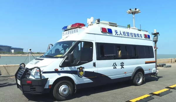 檢測(cè)中心圓滿完成無人機(jī)探測(cè)攔截裝備現(xiàn)場(chǎng)實(shí)測(cè)工作(圖3)