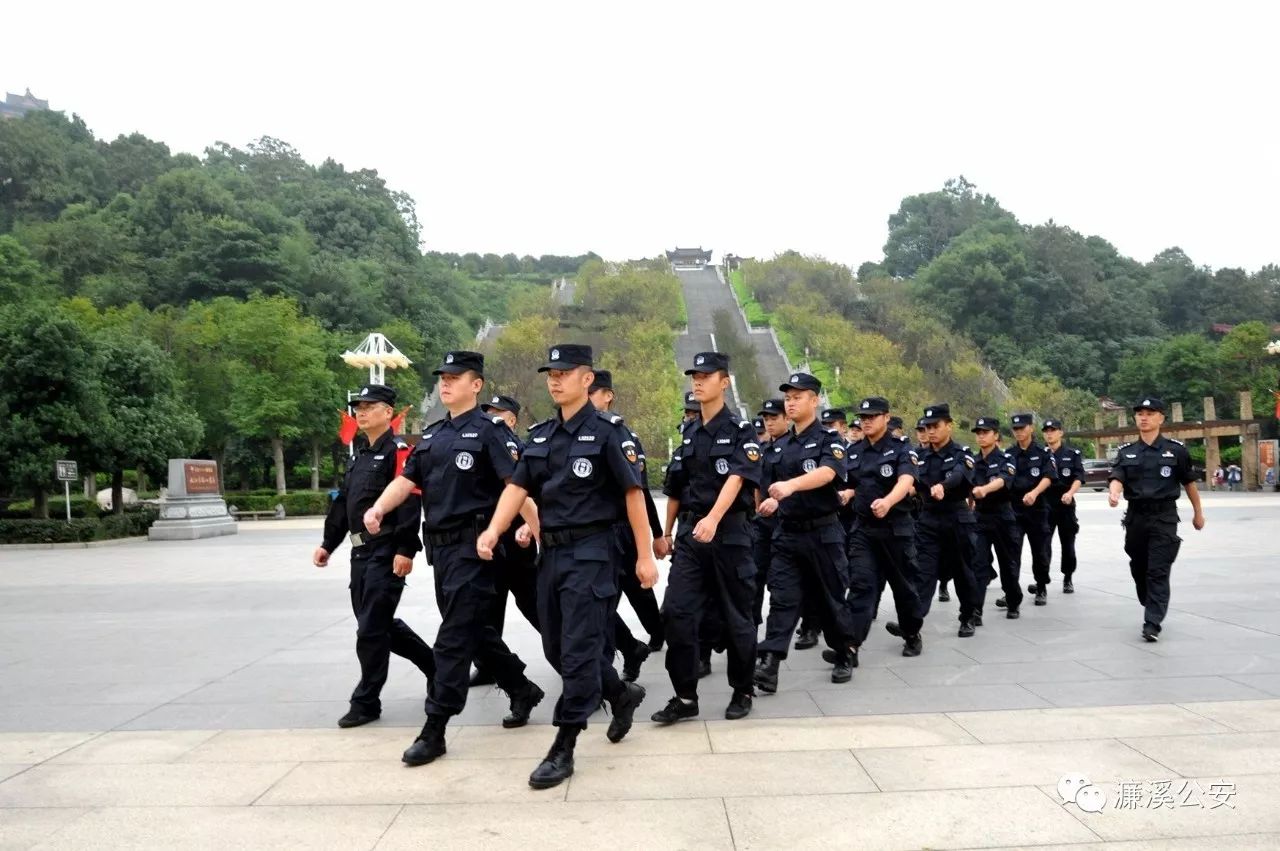 國慶出游全國美景各不相同，但您身邊始終有這樣一道“風(fēng)警線”......(圖1)