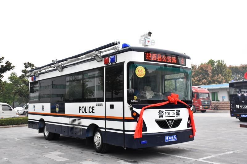 護(hù)航十九大 鴻馬在行動(dòng)——安徽肥西縣通過(guò)公安部警采中心采購(gòu)移動(dòng)警務(wù)方艙(圖2)