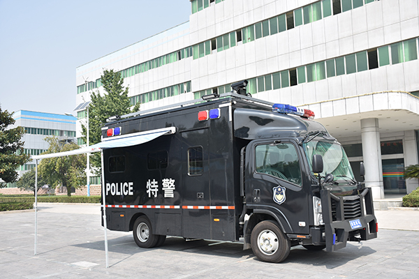 裝備快訊?森源鴻馬重磅推出治安卡口拒馬裝備車(圖2) 裝備快訊?森源鴻馬重磅推出治安卡口拒馬裝備車(圖2)
