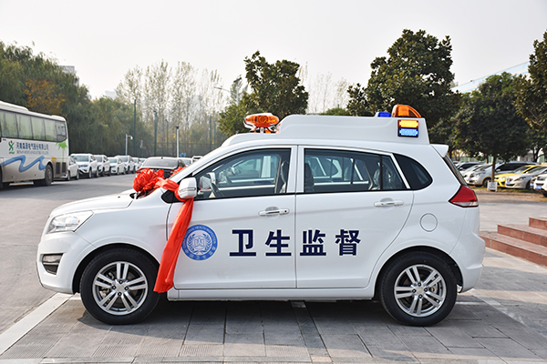 推進(jìn)便民服務(wù)巡邏機(jī)制||鄭州經(jīng)開區(qū)采購(gòu)SUV電動(dòng)巡邏車(圖3)