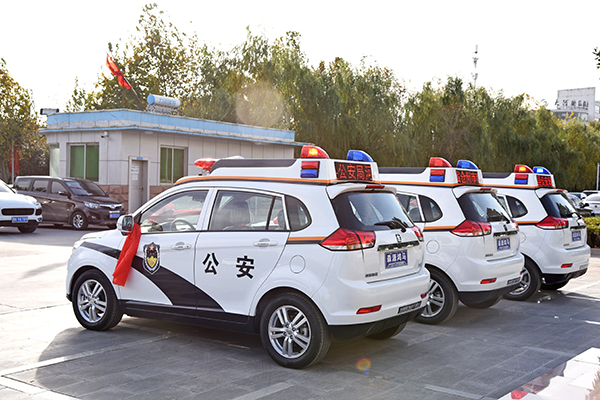 打造立體化巡防體系||河北南皮縣采購移動警務(wù)室與SUV電動巡邏車(圖9)