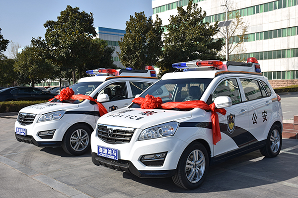 安徽岳西縣SUV電動(dòng)巡邏車發(fā)車(圖3)