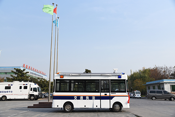 安徽蚌埠市采購(gòu)移動(dòng)交通執(zhí)法站(圖3)
