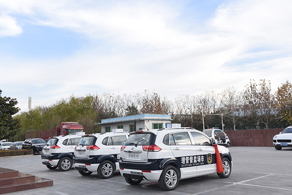 云南彌渡縣采購SUV電動巡邏車(圖5)