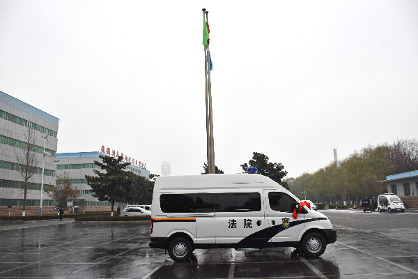 安陽(yáng)林州市采購(gòu)移動(dòng)執(zhí)法車(chē)(圖3)