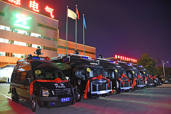 云南省公安廳通過公安部警采中心采購治安檢查車(圖3) 云南省公安廳通過公安部警采中心采購治安檢查車(圖3)