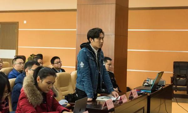 逛個街的功夫就把證給辦了，這到底怎么回事呢？(圖6)