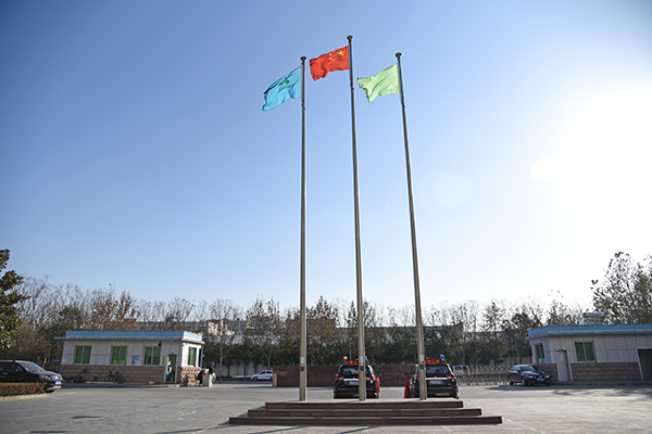 四川江安縣SUV電動(dòng)巡邏車(chē)發(fā)車(chē)(圖6)