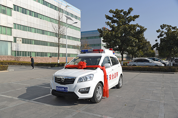 鄭州管城區(qū)采購電動執(zhí)法車(圖2)