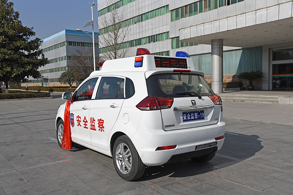 鄭州管城區(qū)采購電動執(zhí)法車(圖4)